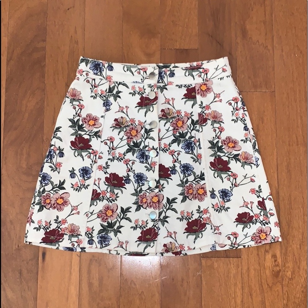 flower printed skirt